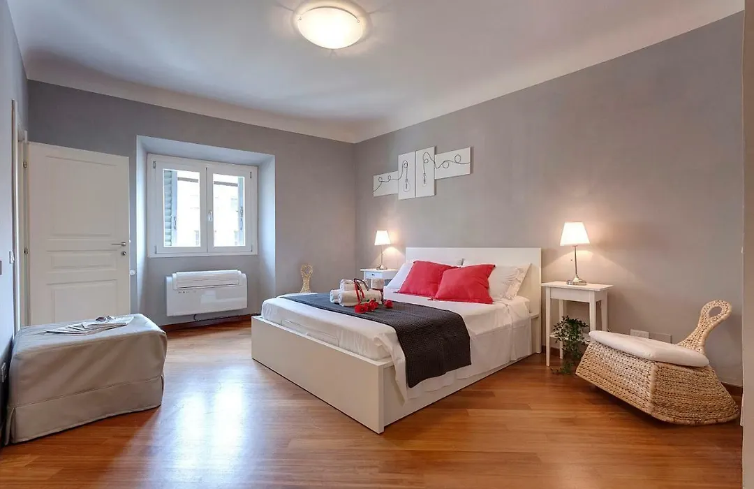 Espresso Apartment By Mamo Florence-1